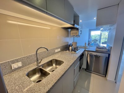Apartamento ID.2114 - VENTA DE APARTAMENTO DE 2 DORMITORIOS EN EDIFICIO BE PUNTA