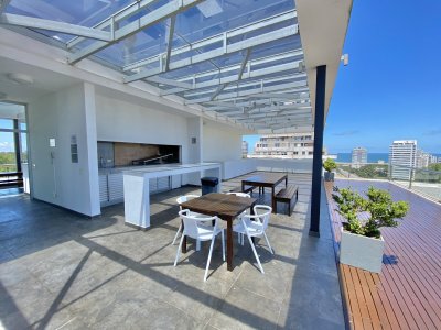 Apartamento ID.2114 - VENTA DE APARTAMENTO DE 2 DORMITORIOS EN EDIFICIO BE PUNTA