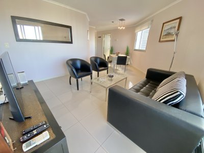 Apartamento ID.2120 - VENTA DE APARTAMENTO DE 2 DORMITORIOS EN OCEAN DRIVE PUNTA DEL ESTE 