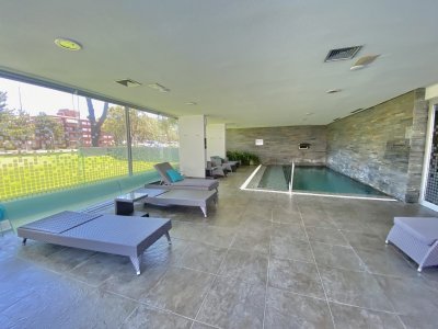 Apartamento ID.2114 - VENTA DE APARTAMENTO DE 2 DORMITORIOS EN EDIFICIO BE PUNTA