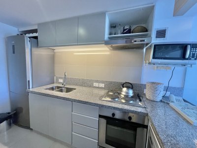 Apartamento ID.2114 - VENTA DE APARTAMENTO DE 2 DORMITORIOS EN EDIFICIO BE PUNTA