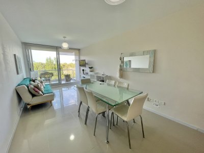 Apartamento ID.2114 - VENTA DE APARTAMENTO DE 2 DORMITORIOS EN EDIFICIO BE PUNTA