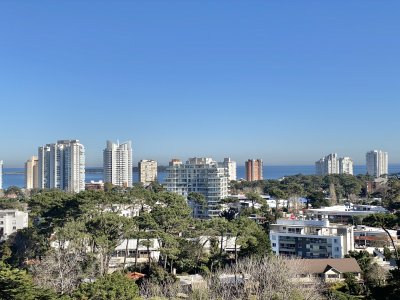 Apartamento ID.2120 - VENTA DE APARTAMENTO DE 2 DORMITORIOS EN OCEAN DRIVE PUNTA DEL ESTE 