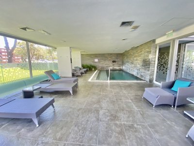 Apartamento ID.2114 - VENTA DE APARTAMENTO DE 2 DORMITORIOS EN EDIFICIO BE PUNTA