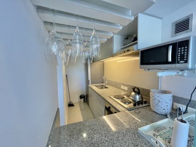 Apartamento ID.2114 - VENTA DE APARTAMENTO DE 2 DORMITORIOS EN EDIFICIO BE PUNTA