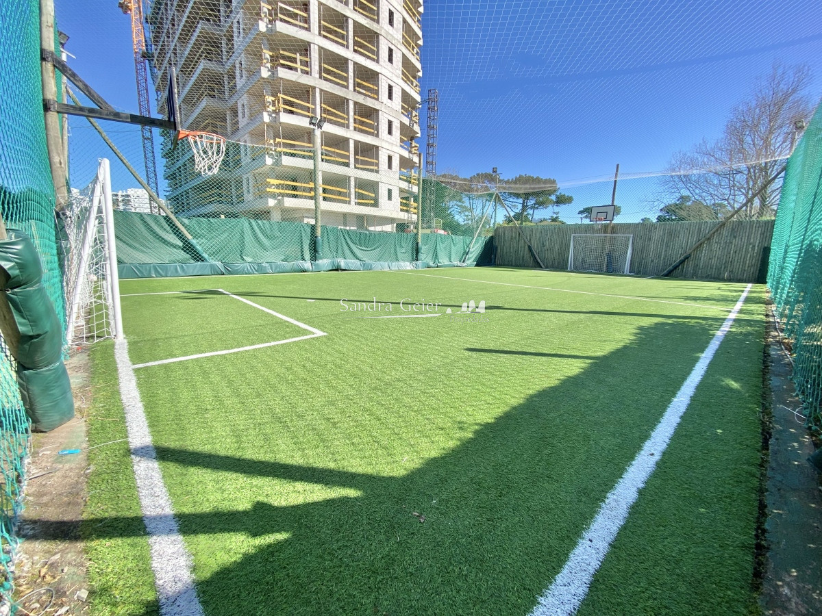Apartamento ID.2120 - VENTA DE APARTAMENTO DE 2 DORMITORIOS EN OCEAN DRIVE PUNTA DEL ESTE 