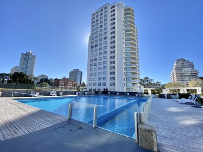 Apartamento ID.2120 - VENTA DE APARTAMENTO DE 2 DORMITORIOS EN OCEAN DRIVE PUNTA DEL ESTE 