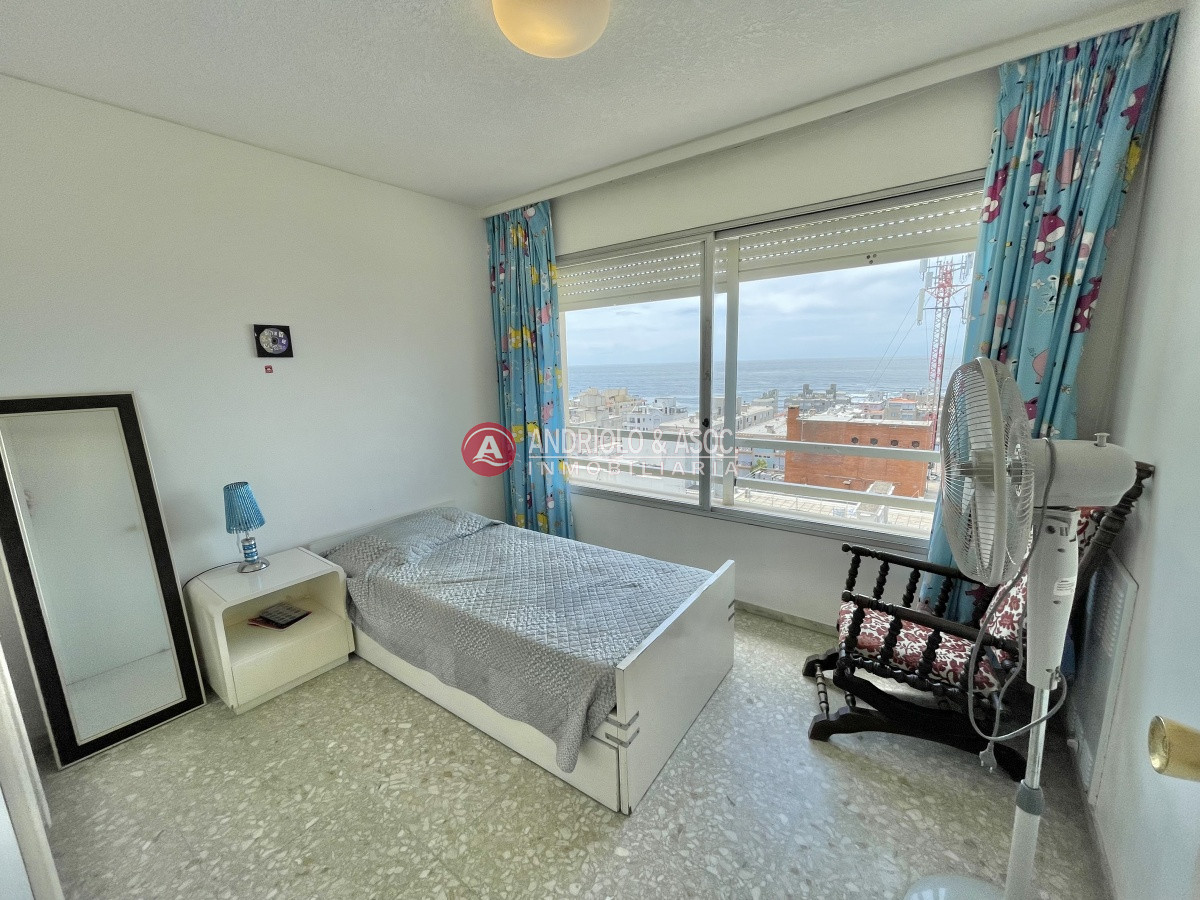 Apartamento ID.6806 - Pleno centro peninsula Torre de Categoría  
