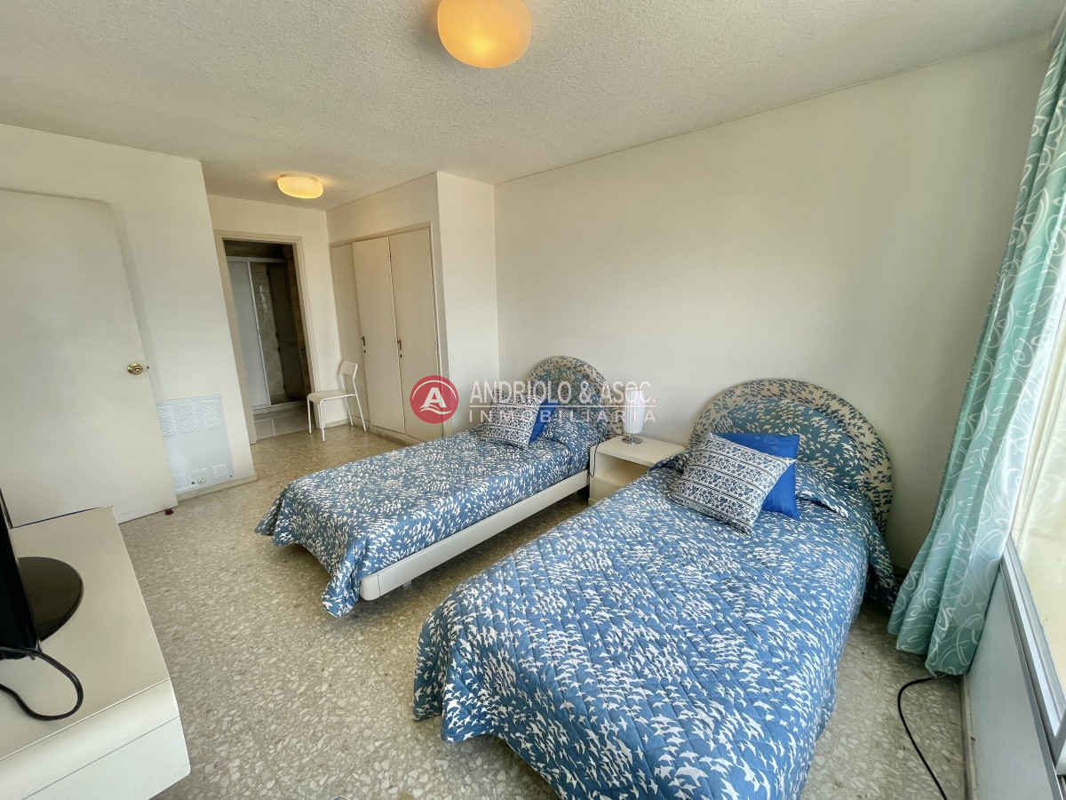 Apartamento ID.6806 - Pleno centro peninsula Torre de Categoría  