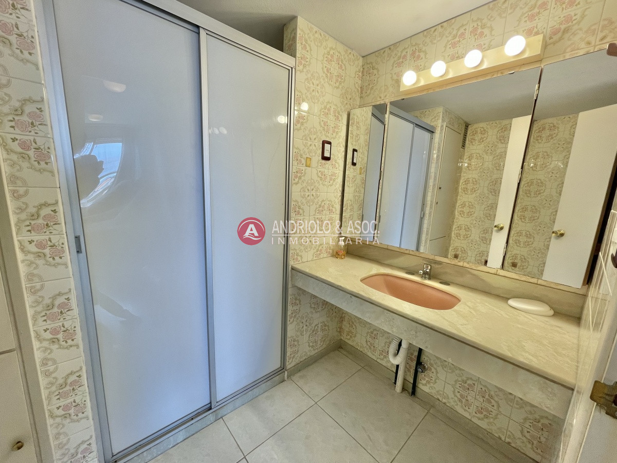 Apartamento ID.6806 - Pleno centro peninsula Torre de Categoría  