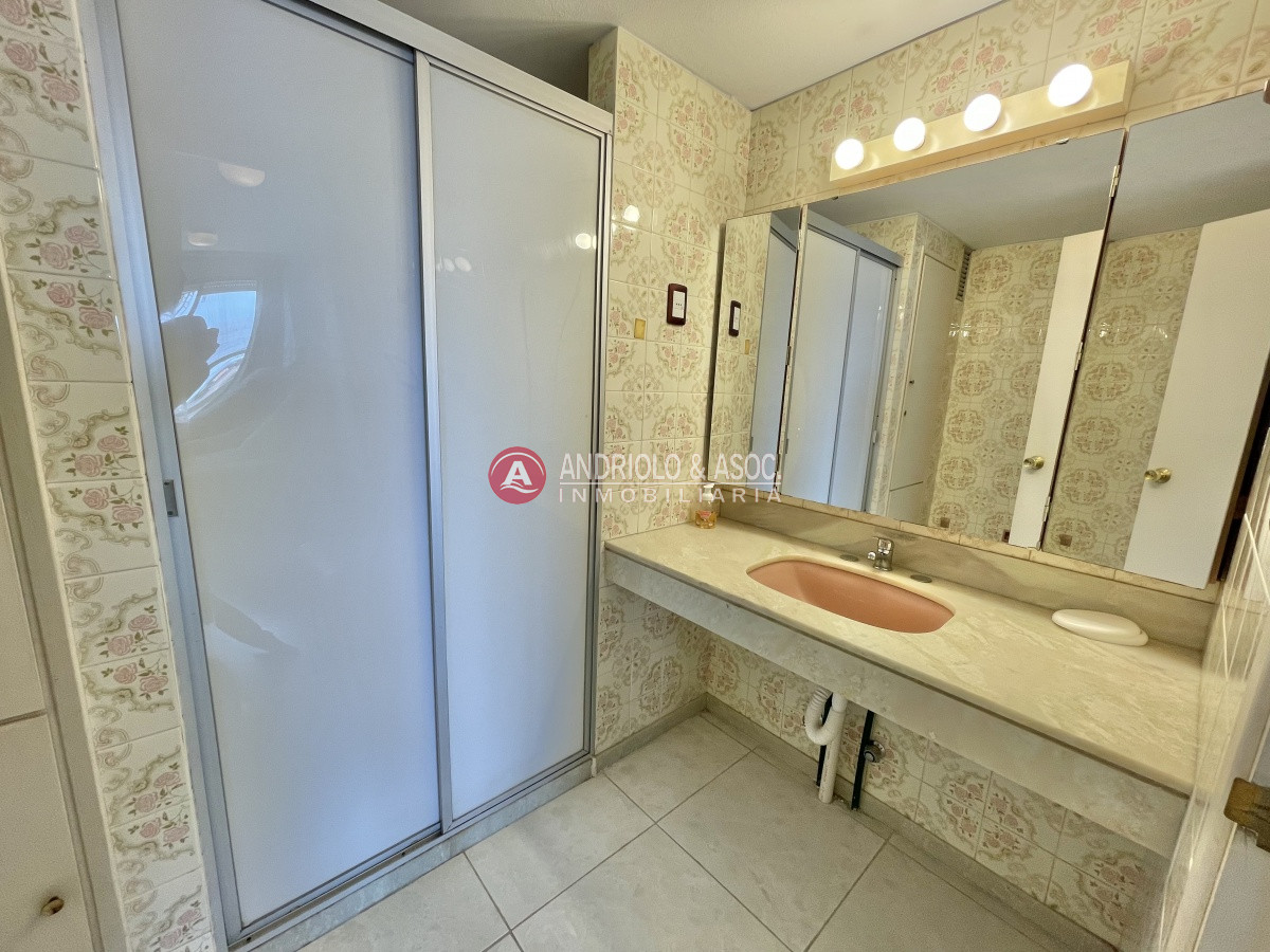 Apartamento ID.6806 - Pleno centro peninsula Torre de Categoría  