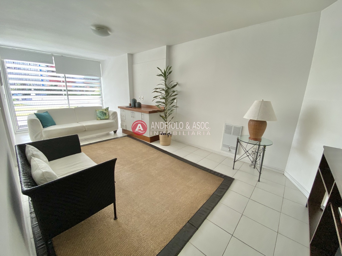 Apartamento ID.7090 - Apartamento en Punta del Este, Brava