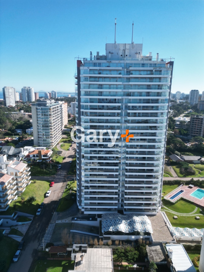 Apartamento ID.25867 - VENTA DE APARTAMENTO DE 2 DORMITORIOS EN EDIFICIO ICON BRAVA PUNTA DEL ESTE