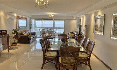 VENTA EDIFICIO EL TORREON 3 DORMITORIOS PUNTA DEL ESTE