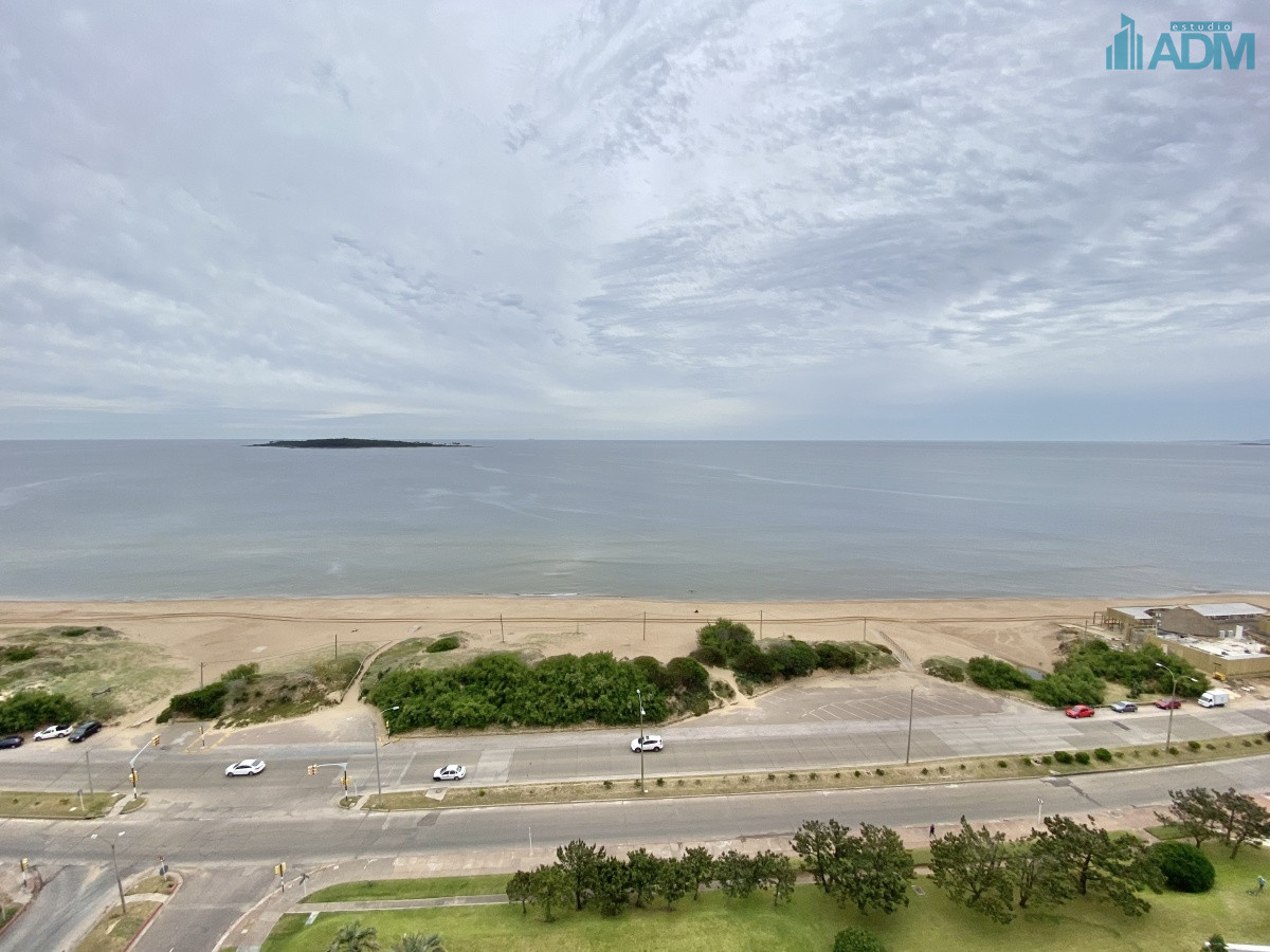 Apartamento ID.1043 - ALQUILER TEMPORARIO DE APARTAMENTO DE 3 SUITES EN AQUARELA PUNTA DEL ESTE MANSA 