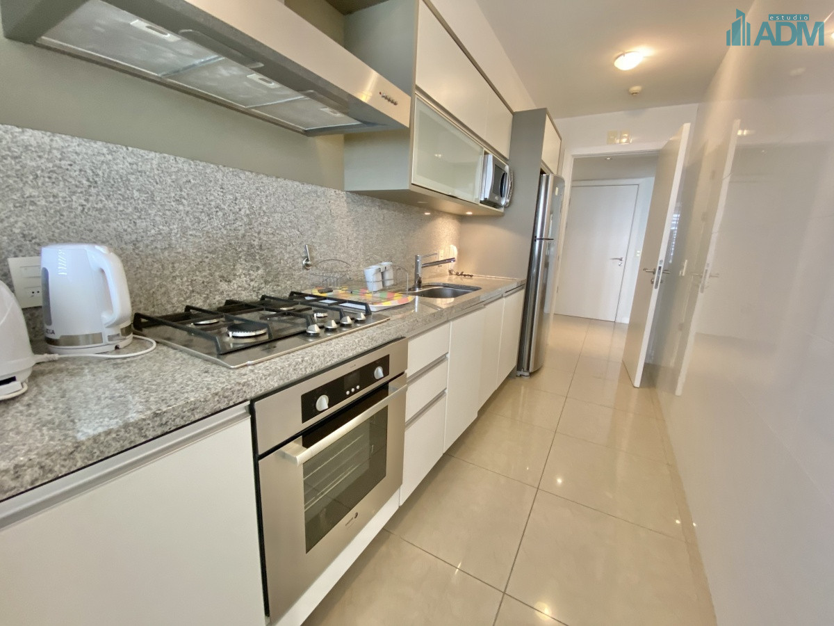 Apartamento ID.1043 - ALQUILER TEMPORARIO DE APARTAMENTO DE 3 SUITES EN AQUARELA PUNTA DEL ESTE MANSA 