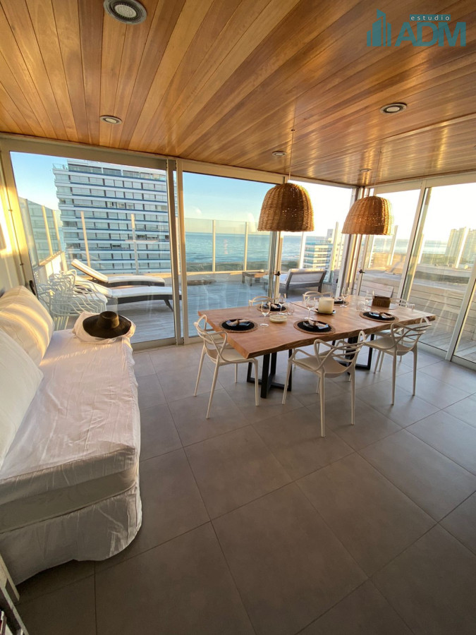 Apartamento ID.415 - Alquiler Temporario Punta del Este  2 dormitorios Brava 
