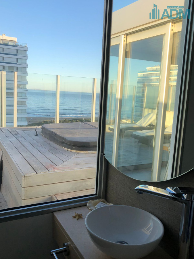 Apartamento ID.415 - Alquiler Temporario Punta del Este  2 dormitorios Brava 