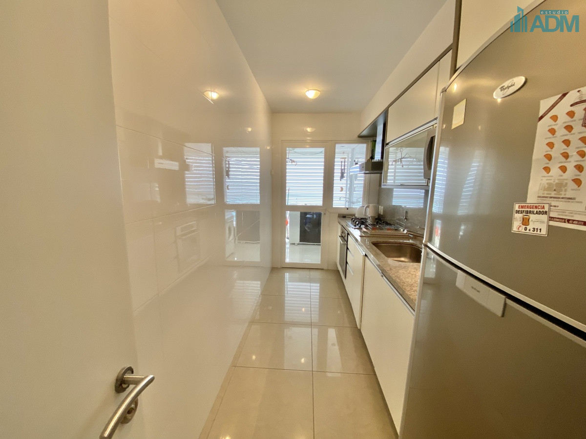 Apartamento ID.1043 - ALQUILER TEMPORARIO DE APARTAMENTO DE 3 SUITES EN AQUARELA PUNTA DEL ESTE MANSA 