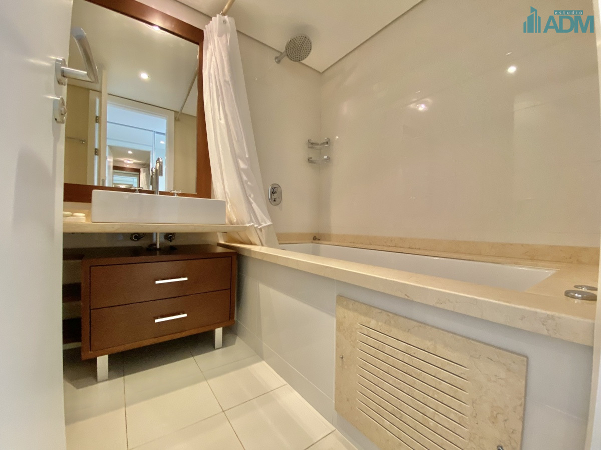 Apartamento ID.1043 - ALQUILER TEMPORARIO DE APARTAMENTO DE 3 SUITES EN AQUARELA PUNTA DEL ESTE MANSA 
