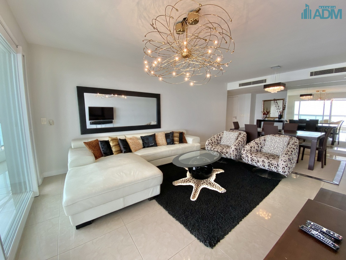 Apartamento ID.1043 - ALQUILER TEMPORARIO DE APARTAMENTO DE 3 SUITES EN AQUARELA PUNTA DEL ESTE MANSA 
