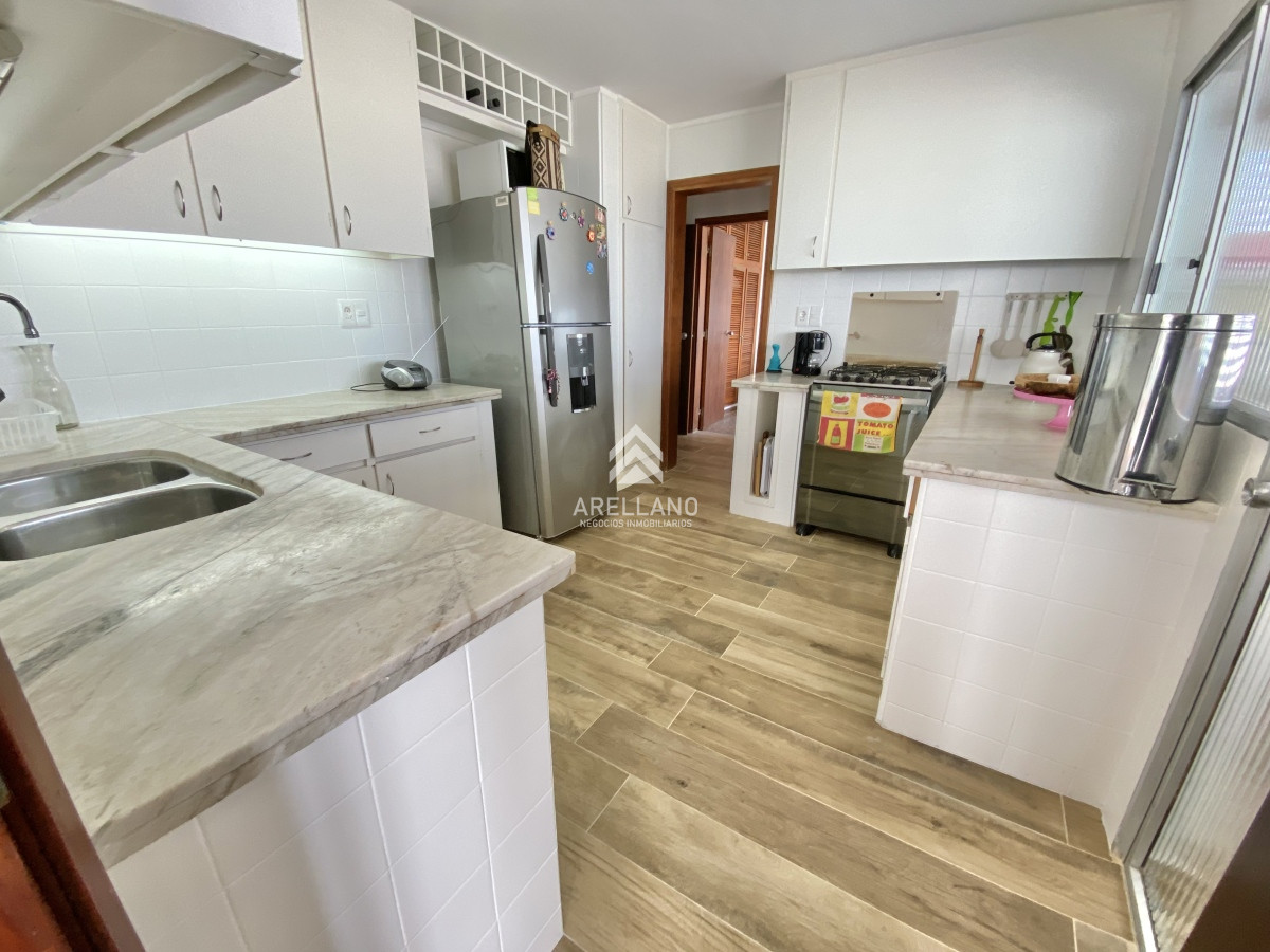 Apartamento ID.2963 - ALQUILER TEMPORAL 3 DORMITORIOS 2 BAÑOS EN MALECON IV