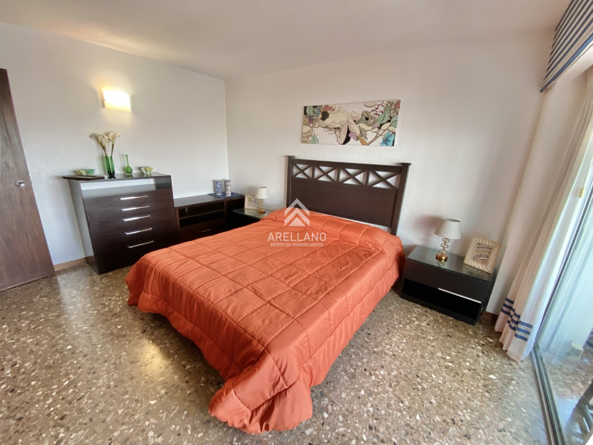 Apartamento ID.2963 - ALQUILER TEMPORAL 3 DORMITORIOS 2 BAÑOS EN MALECON IV