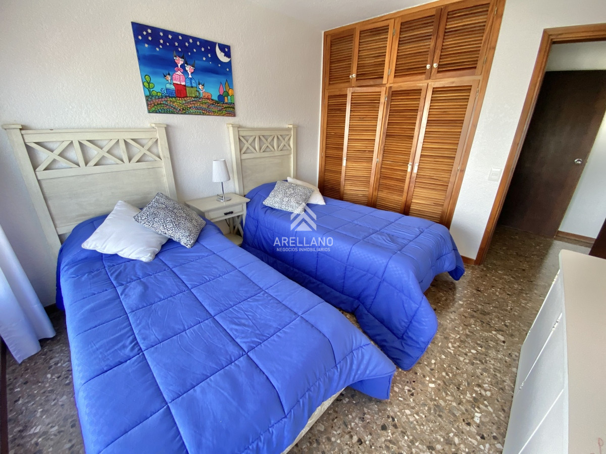 Apartamento ID.2963 - ALQUILER TEMPORAL 3 DORMITORIOS 2 BAÑOS EN MALECON IV