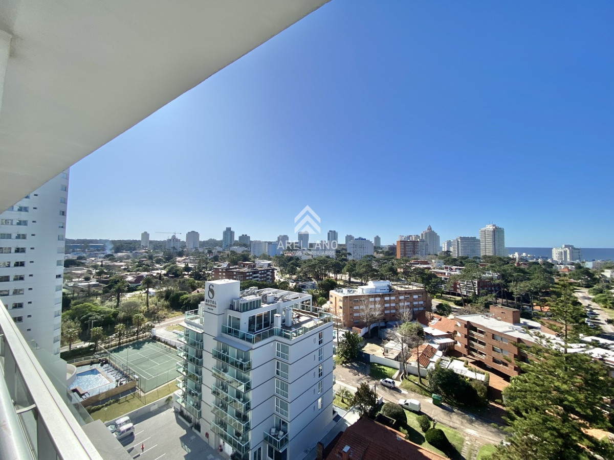 Apartamento ID.1279 - VENTA DE APARTAMENTO PENTHOUSE DE 3 DORMITORIOS EN MANSA PUNTA DEL ESTE 