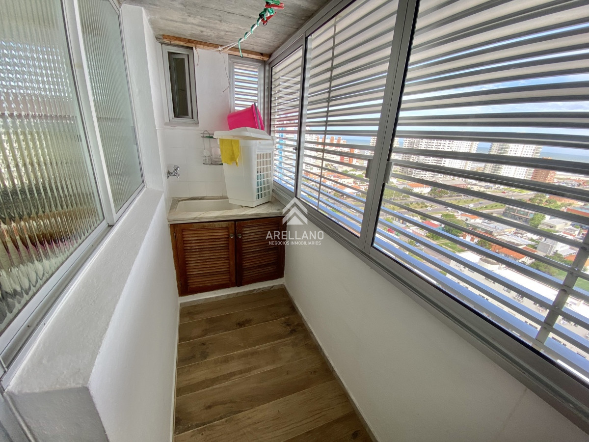 Apartamento ID.2963 - ALQUILER TEMPORAL 3 DORMITORIOS 2 BAÑOS EN MALECON IV
