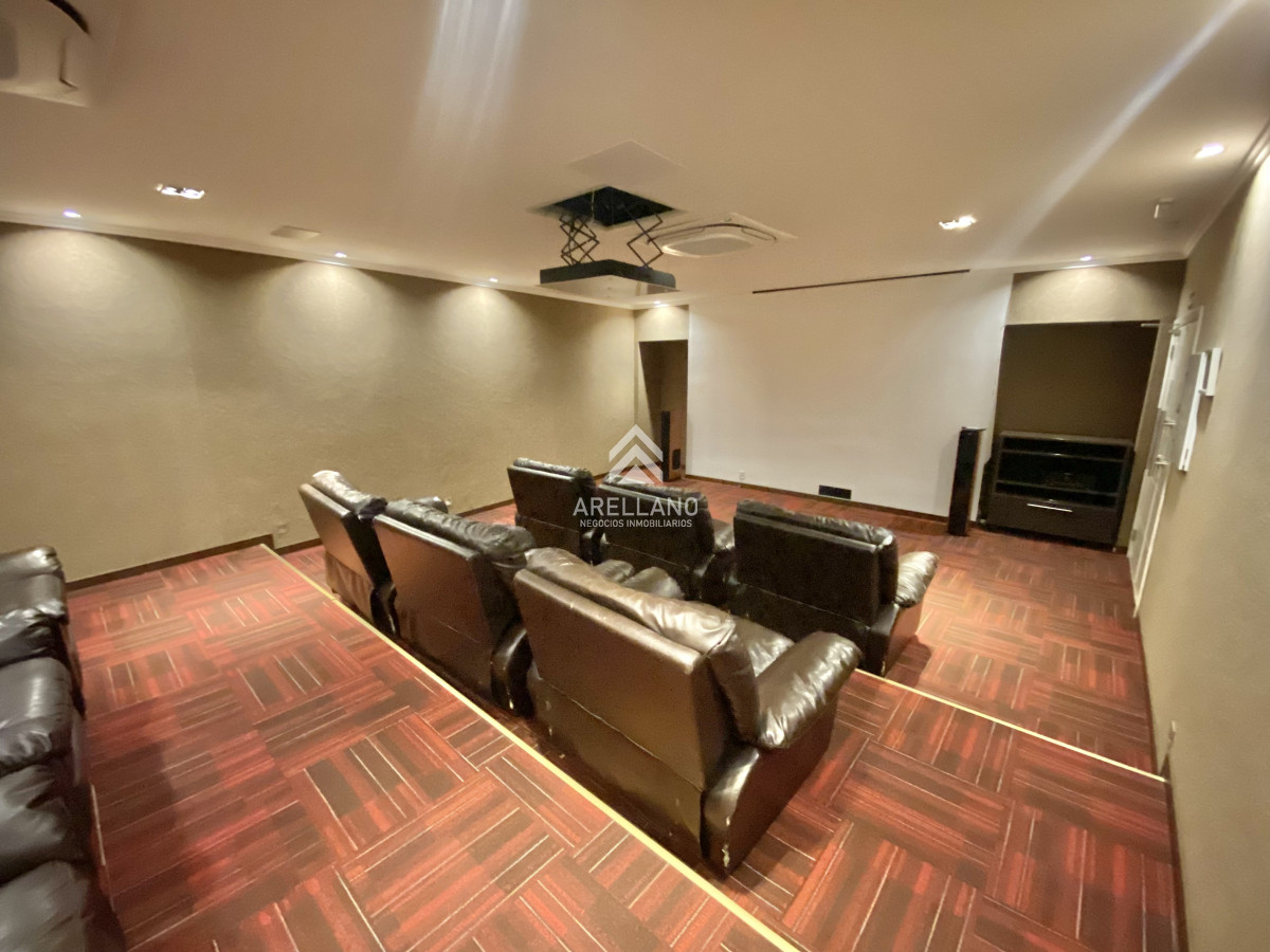 Apartamento ID.2830 - VENTA DE APARTAMENTO DE 2 DORMITORIOS EN SUITE EN EDIFICIO CASINO TOWER PUNTA DEL ESTE 