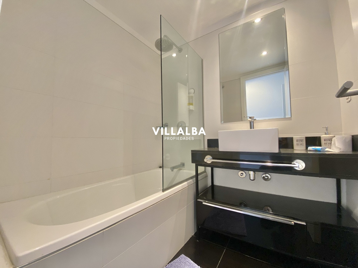 Apartamento ID.1468 - VENTA DE APARTAMENTO DE 3 SUITES EN EDIFICIO ARTOWER PUNTA DEL ESTE 