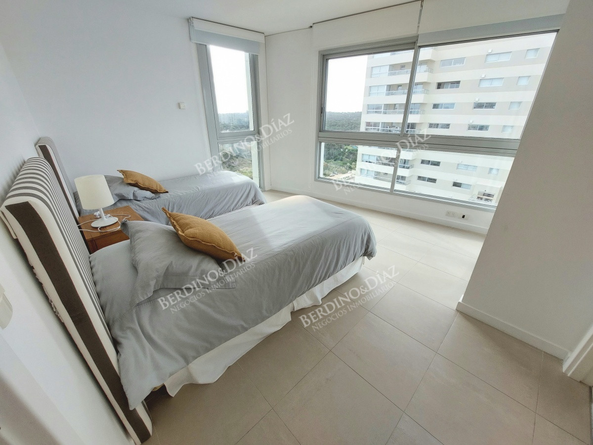 Apartamento ID.2915 - Venta 3 dormitorios Edificio Le Parc 
