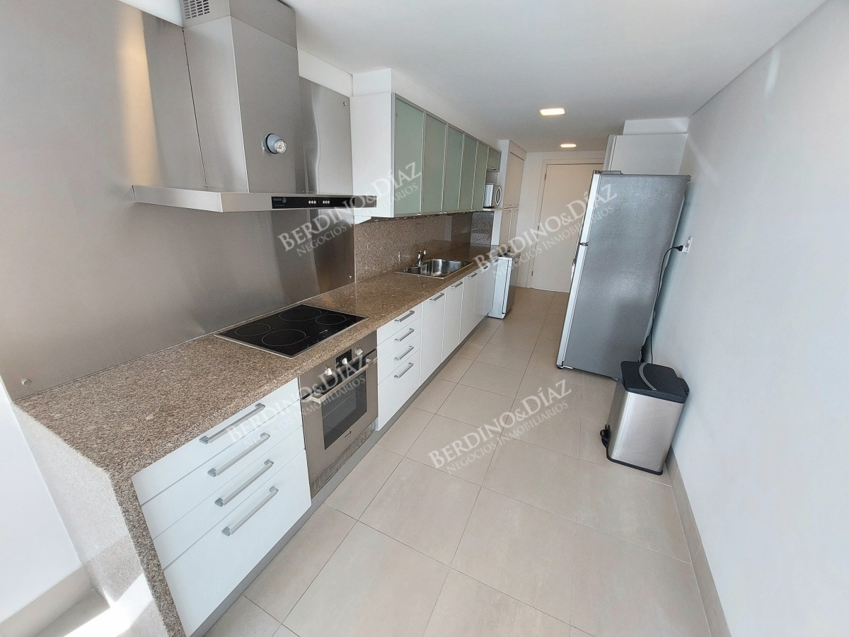 Apartamento ID.2915 - Venta 3 dormitorios Edificio Le Parc 