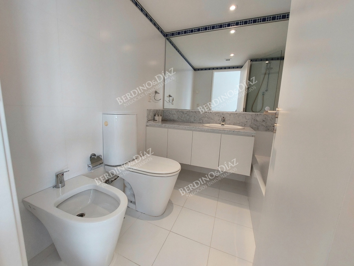 Apartamento ID.2915 - Venta 3 dormitorios Edificio Le Parc 