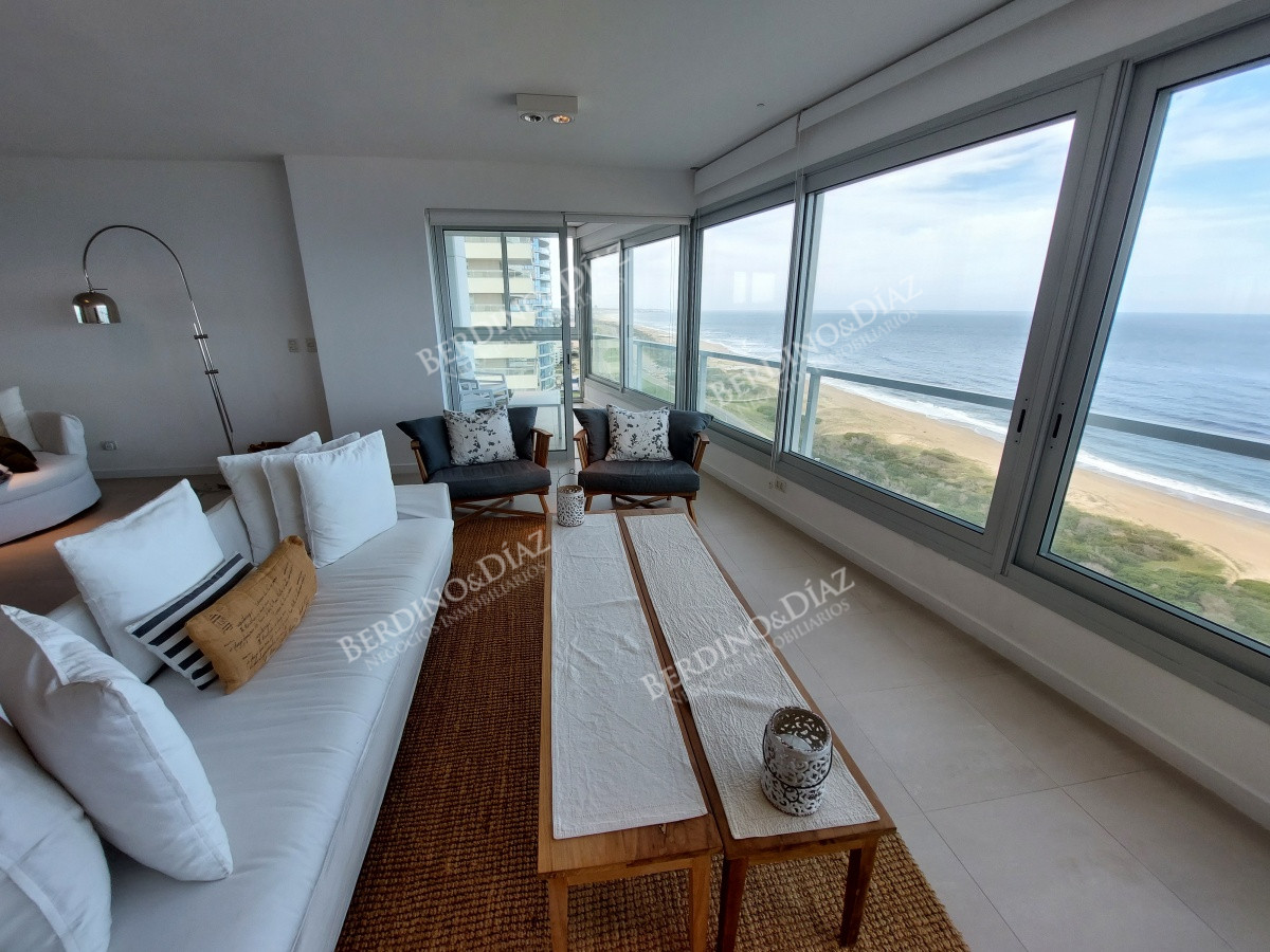 Apartamento ID.2915 - Venta 3 dormitorios Edificio Le Parc 