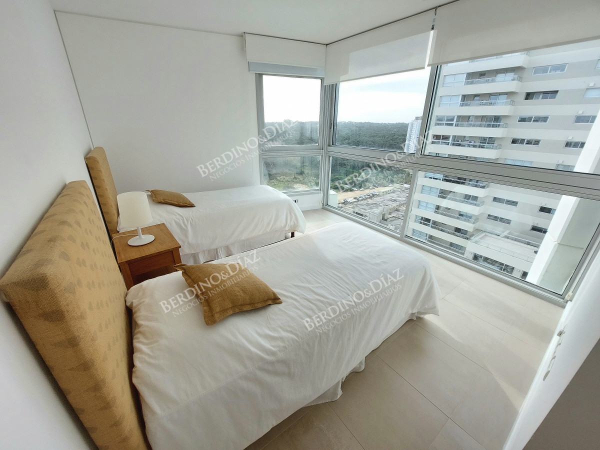 Apartamento ID.2915 - Venta 3 dormitorios Edificio Le Parc 