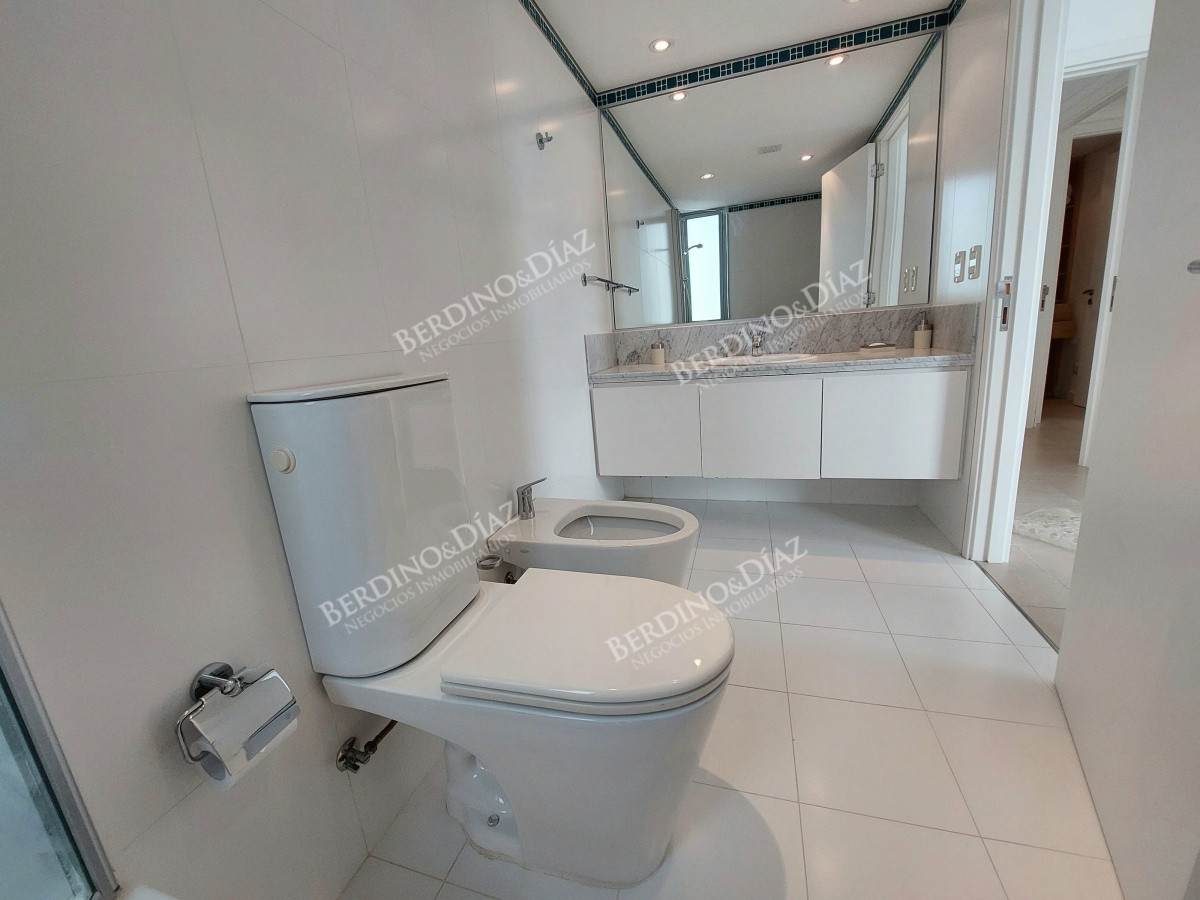 Apartamento ID.2915 - Venta 3 dormitorios Edificio Le Parc 