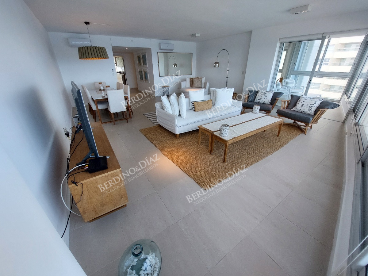 Apartamento ID.2915 - Venta 3 dormitorios Edificio Le Parc 