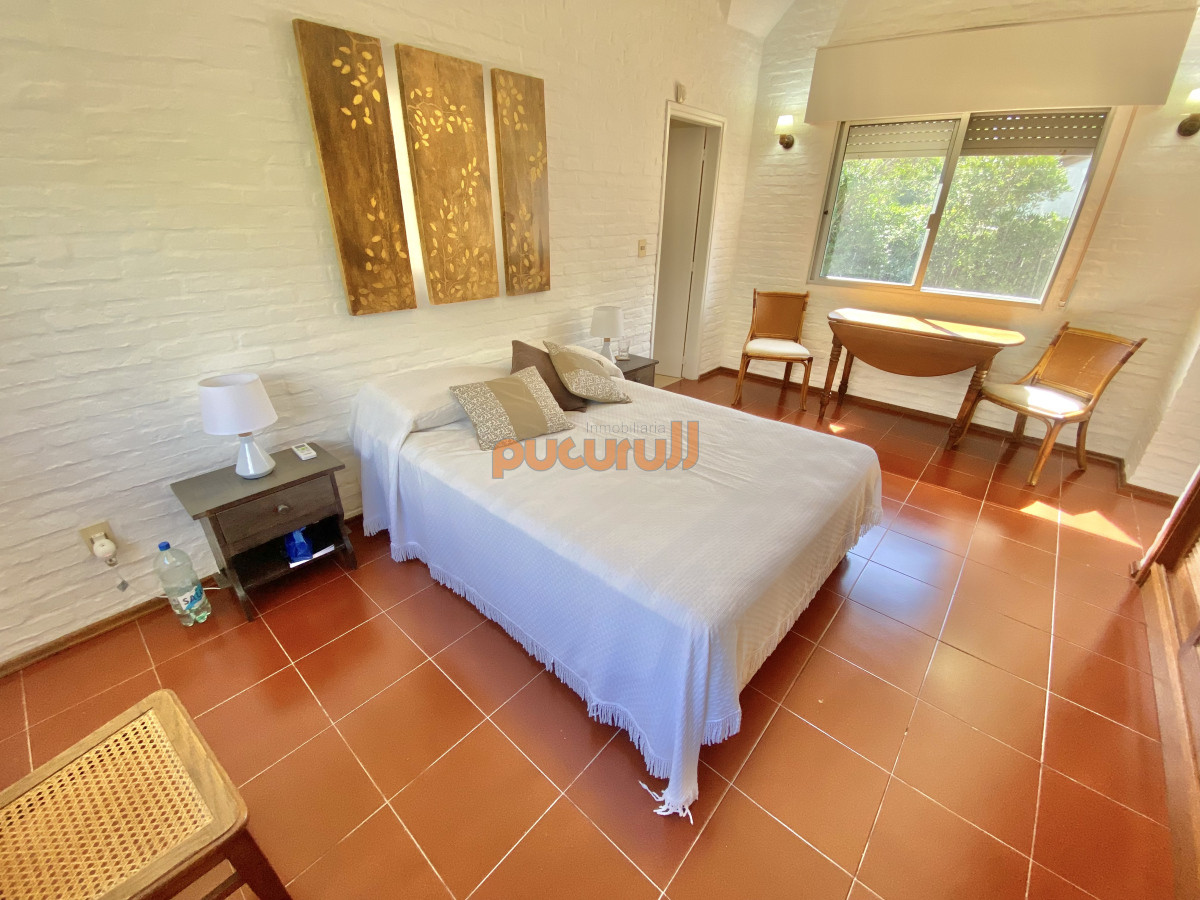Casa ID.2008 - CASA EN VENTA 3 DORMITORIOS 3 BAÑOS 2 SUITE