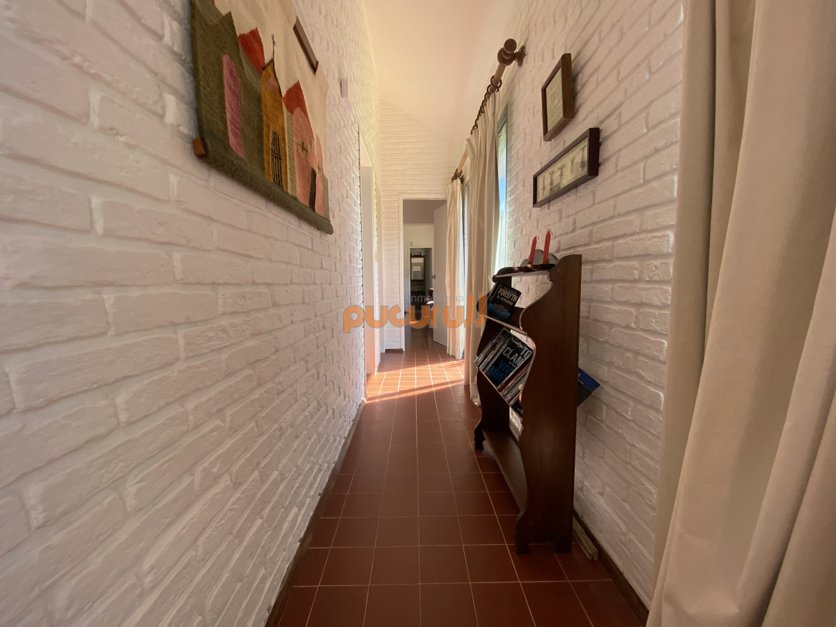 Casa ID.2008 - CASA EN VENTA 3 DORMITORIOS 3 BAÑOS 2 SUITE