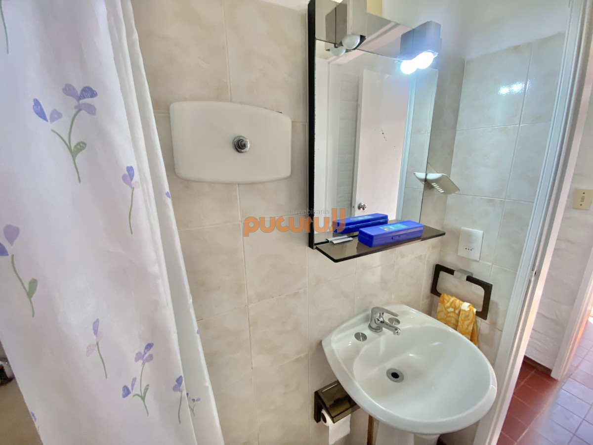 Casa ID.2008 - CASA EN VENTA 3 DORMITORIOS 3 BAÑOS 2 SUITE