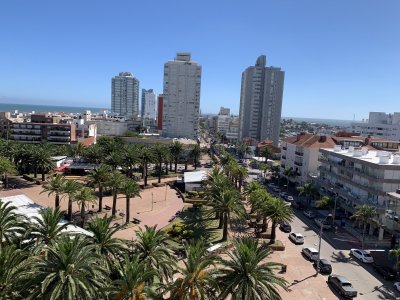 Península  con vista al Puerto 