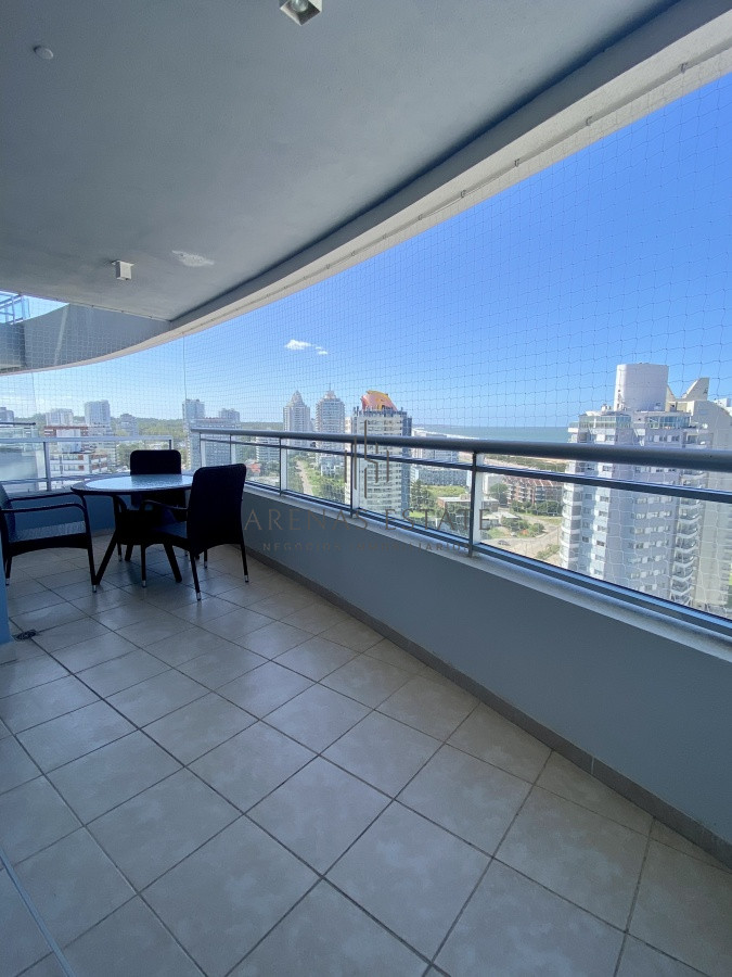 Apartamento ID.2135 - Venta apto en Playa Brava   Edificio Forest tower II 