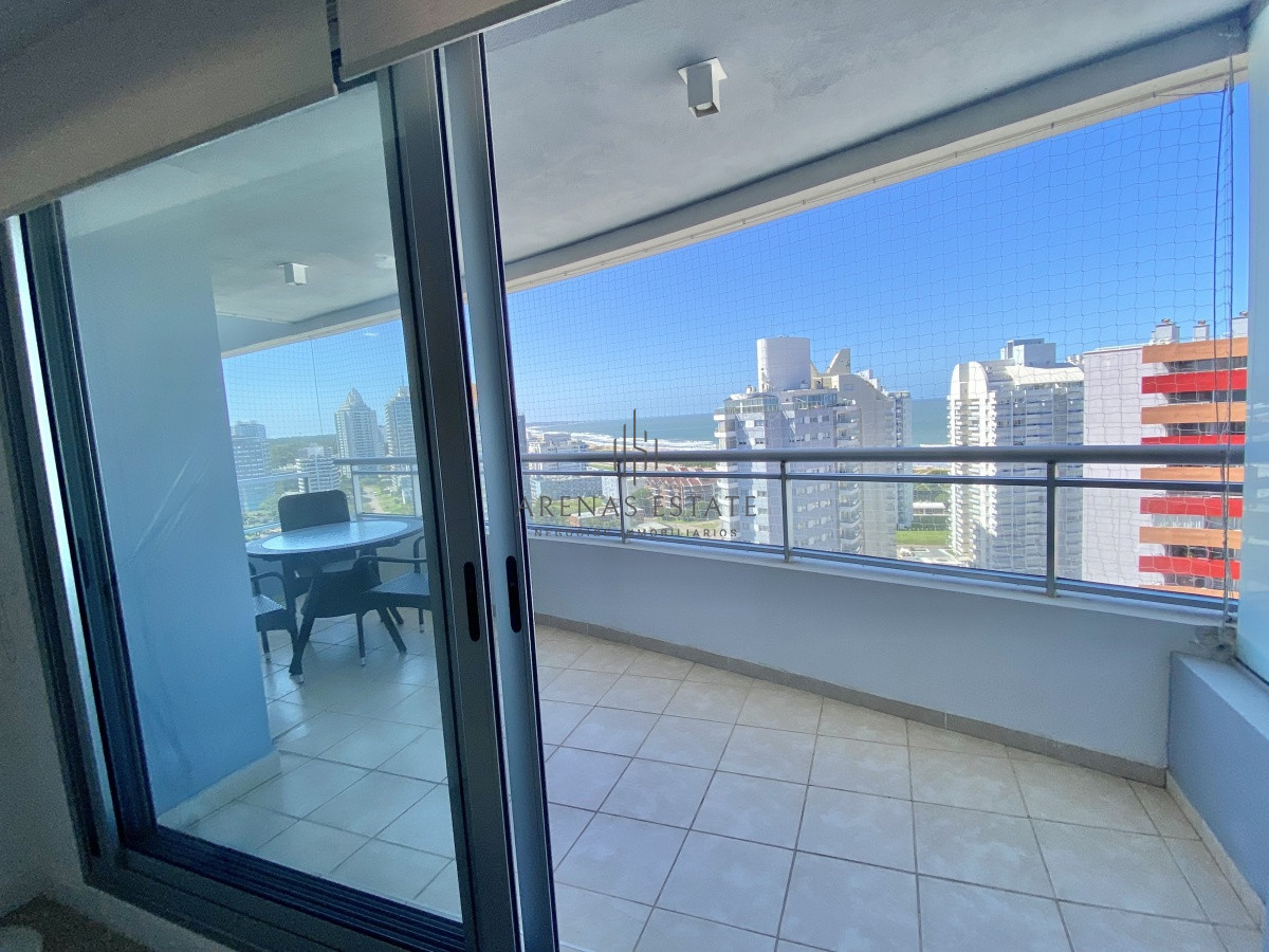 Apartamento ID.2135 - Venta apto en Playa Brava   Edificio Forest tower II 