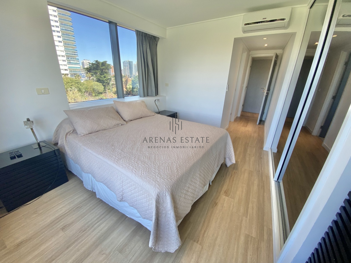 Apartamento ID.2134 -  VENTA APTO EN PLAYA MANSA 