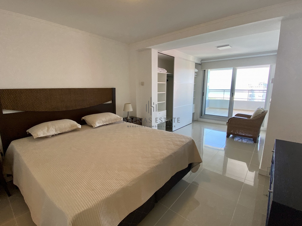 Apartamento ID.2135 - Venta apto en Playa Brava   Edificio Forest tower II 