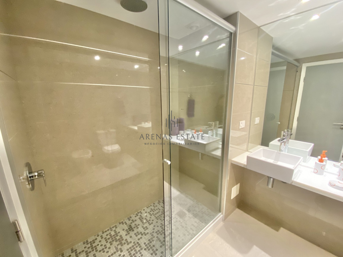 Apartamento ID.2134 -  VENTA APTO EN PLAYA MANSA 