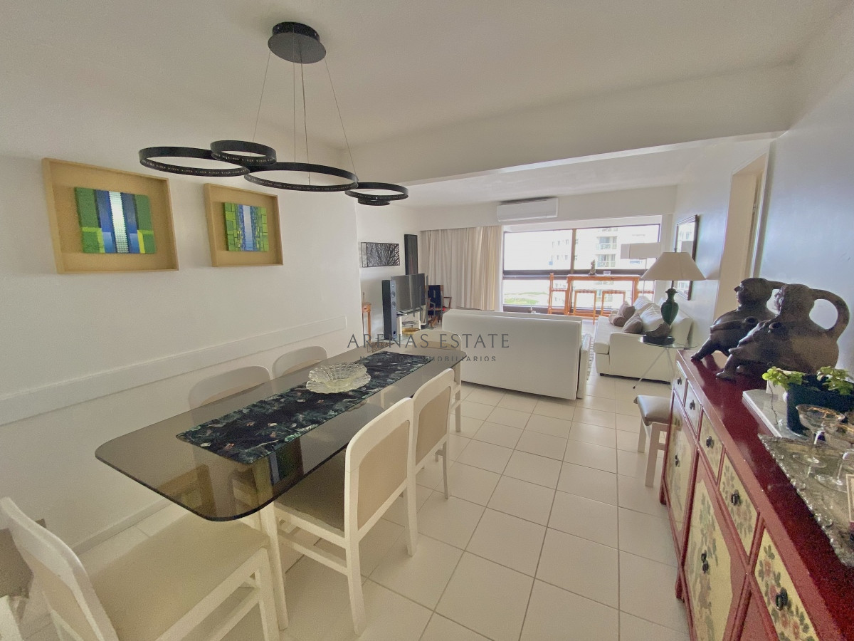 Apartamento ID.1770 - Venta de apartamento de dos dormitorios reciclado 