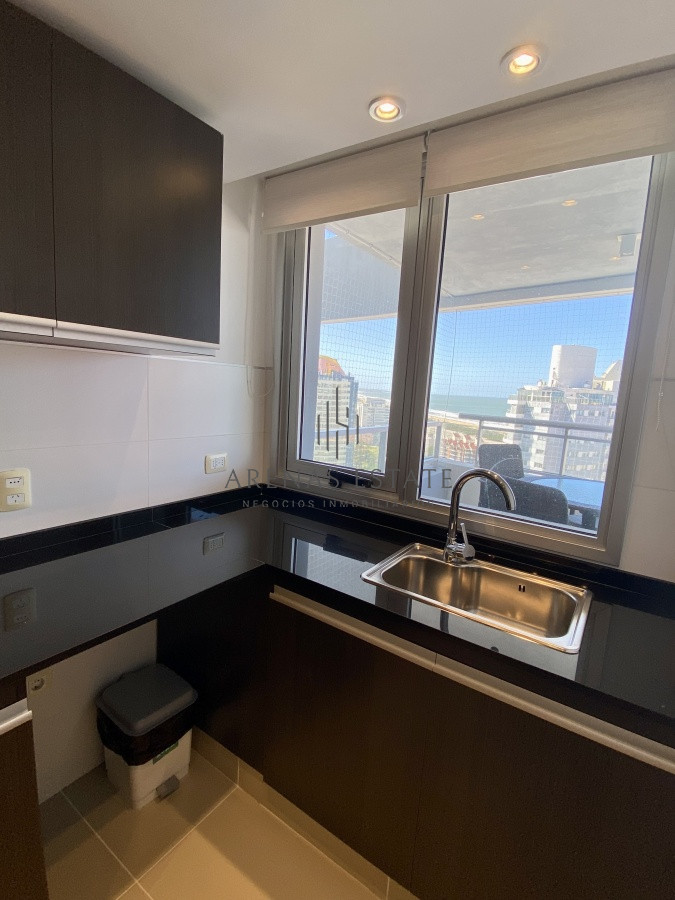 Apartamento ID.2135 - Venta apto en Playa Brava   Edificio Forest tower II 